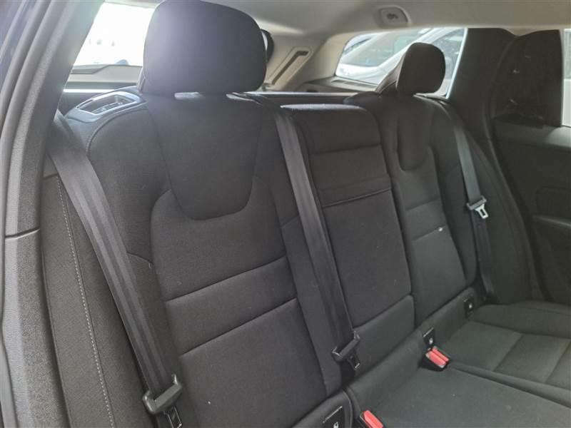 VOLVO V60 D3 Geartronic Business WAGON