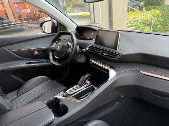 PEUGEOT 3008 BlueHDi 130 S&S EAT8 Allure