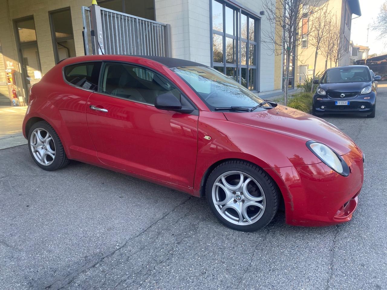 Alfa Romeo MiTo 1.6 JTDm 16V Distinctive Sport Pack