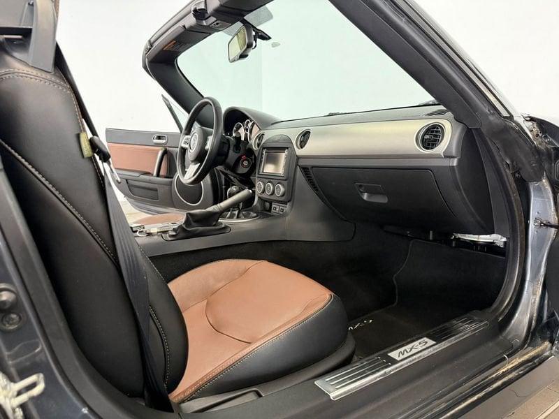 Mazda MX-5 1.8L Phoenix Reloaded 126 cv Roadster