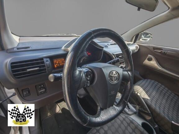 Toyota iQ 1.0