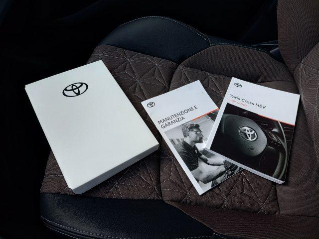 TOYOTA Yaris Cross 1.5 Hybrid Lounge