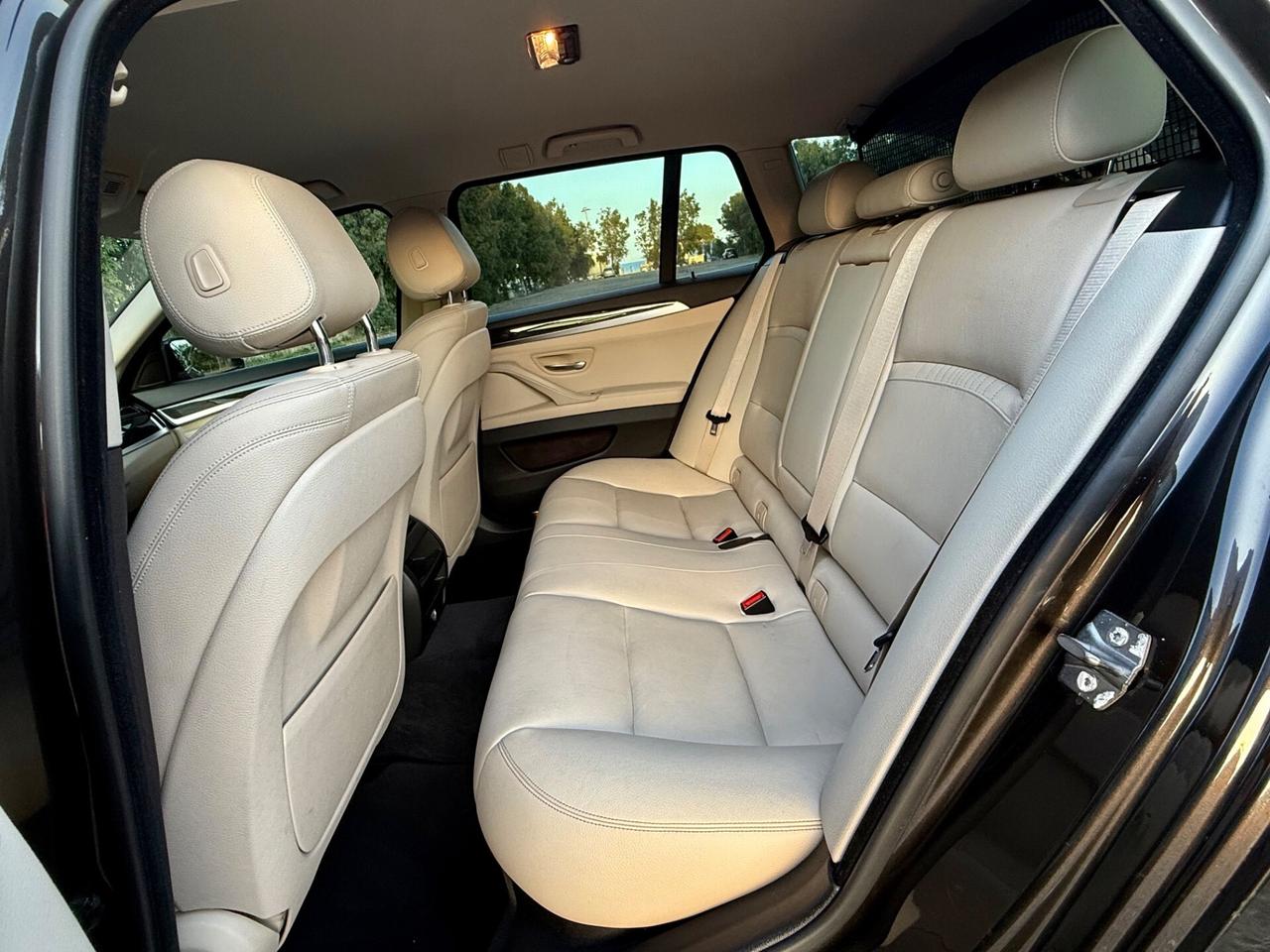 BMW 530d xDRIVE 258CV TOURING LUXURY