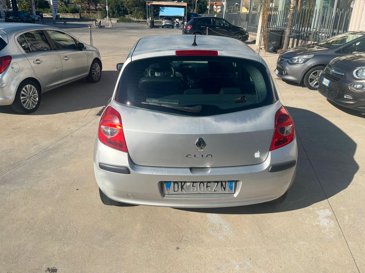 Renault Clio 1.2 16V 5 porte Le Iene