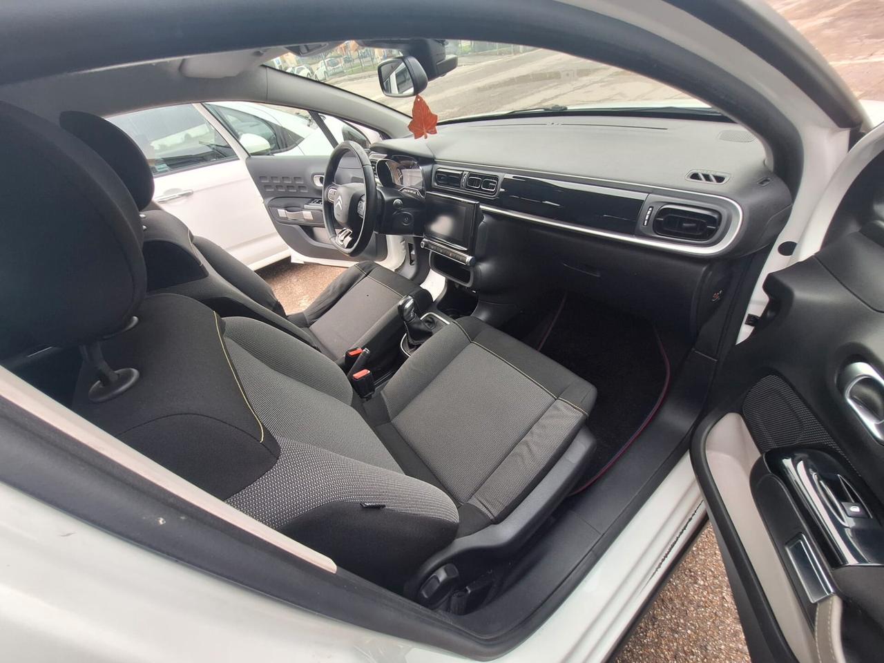 Citroen C3 2018 PureTech 82 Shine 1.2B €6B NEOPAT NAVI LED UNICO TEL BLUETOOTH O