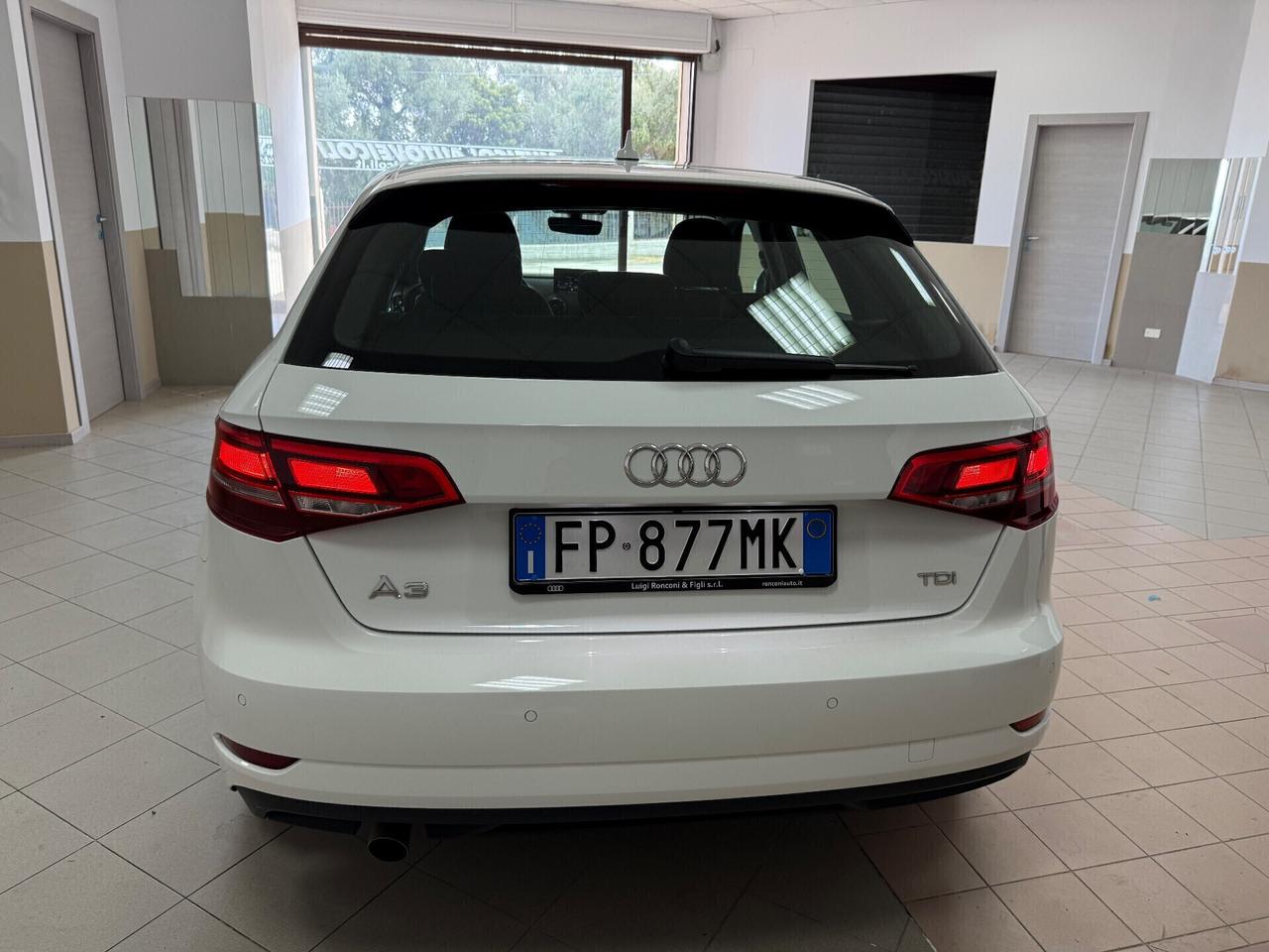 Audi A3 1.6 TDI 116 CV Sport 5 Porte Manuale