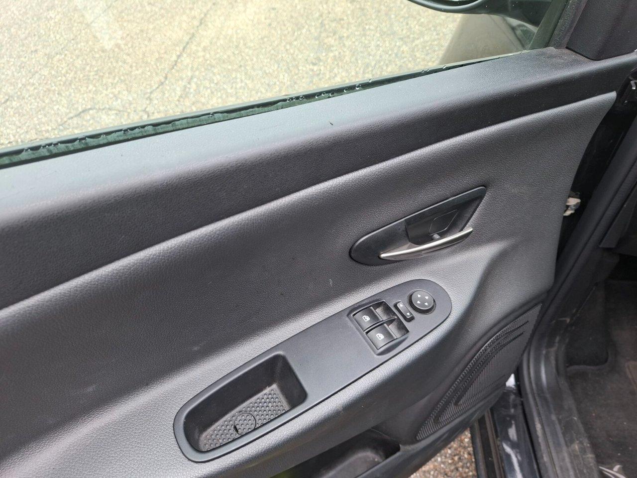 Lancia Ypsilon 5 Porte Ypsilon 1.2 Silver