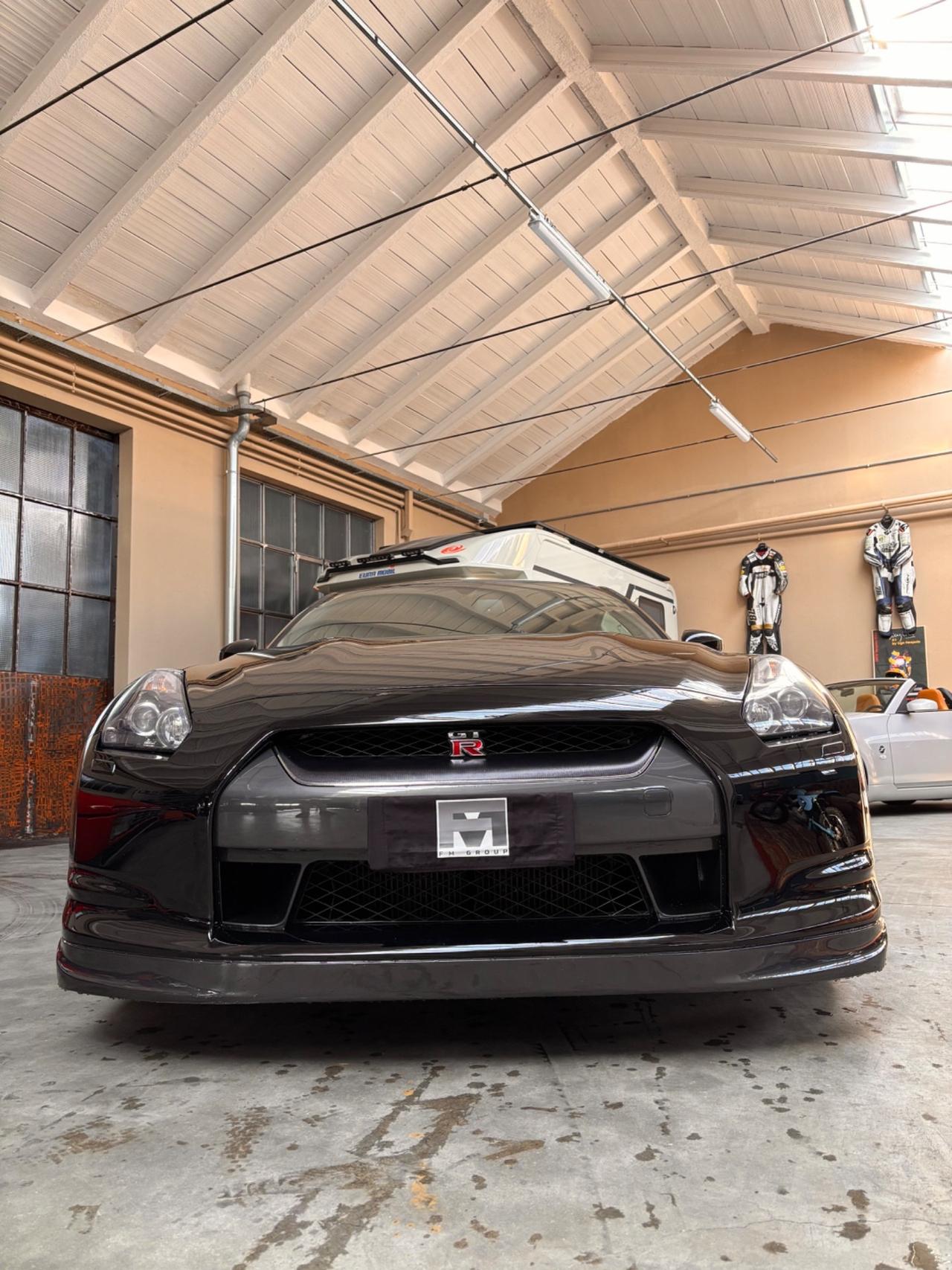 Nissan GTR 3.8 V6 Black Edition