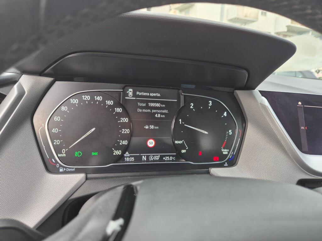 BMW NEW 116d Business UNI-PROPRIETARIO