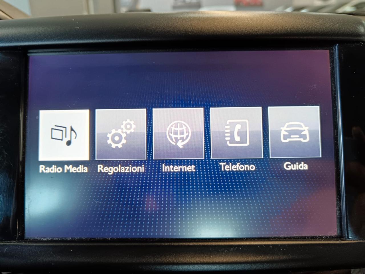 Peugeot 2008 Benzina Manuale