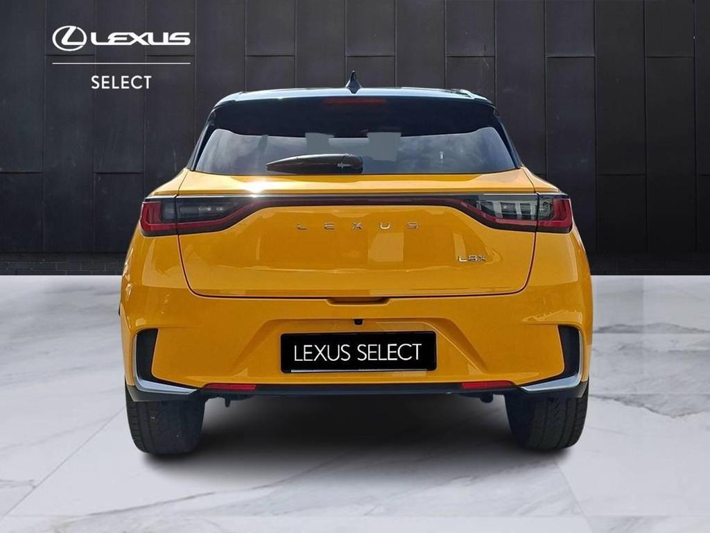 Lexus LBX 1.5 Hybrid Emotion 2WD