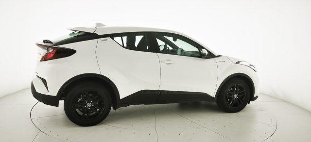 TOYOTA C-HR 1.8 Hybrid E-CVT Business