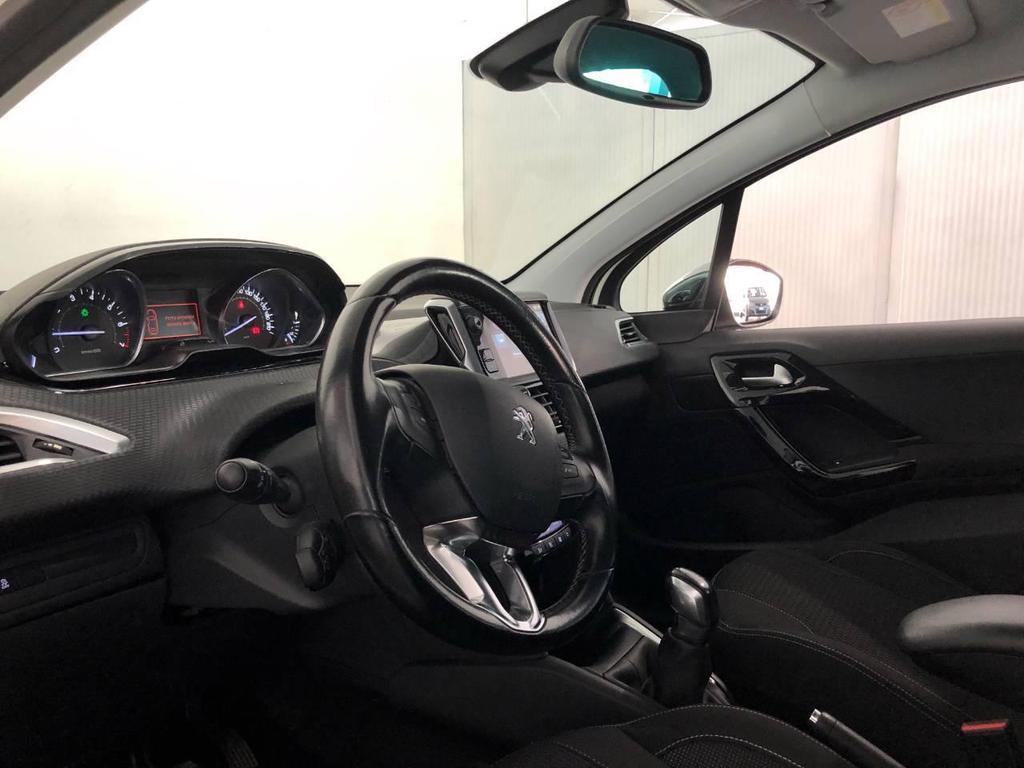 Peugeot 208 5 Porte 1.2 PureTech Allure