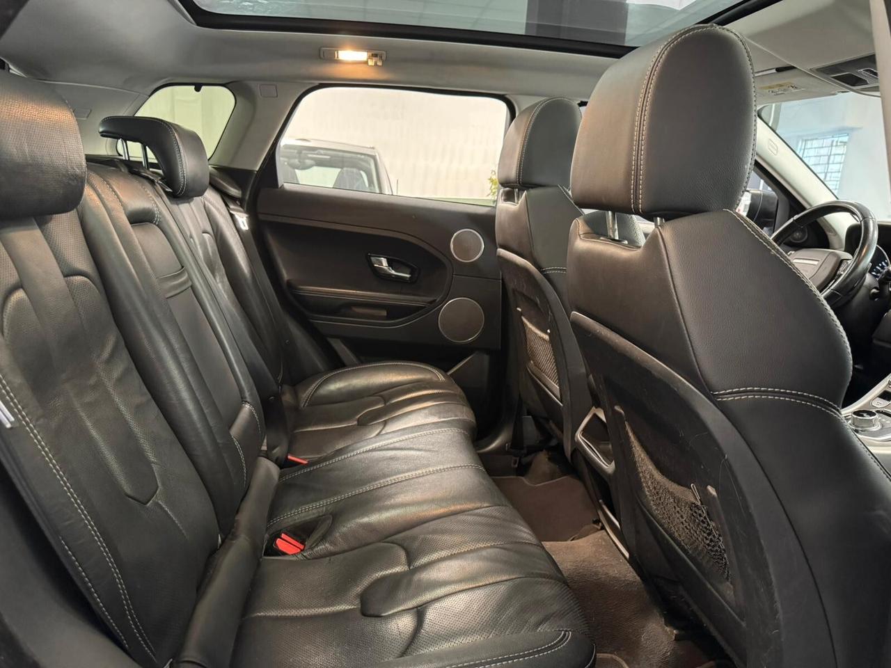 Land Rover Range Evoque 2.2 TD4 5p. Prestige