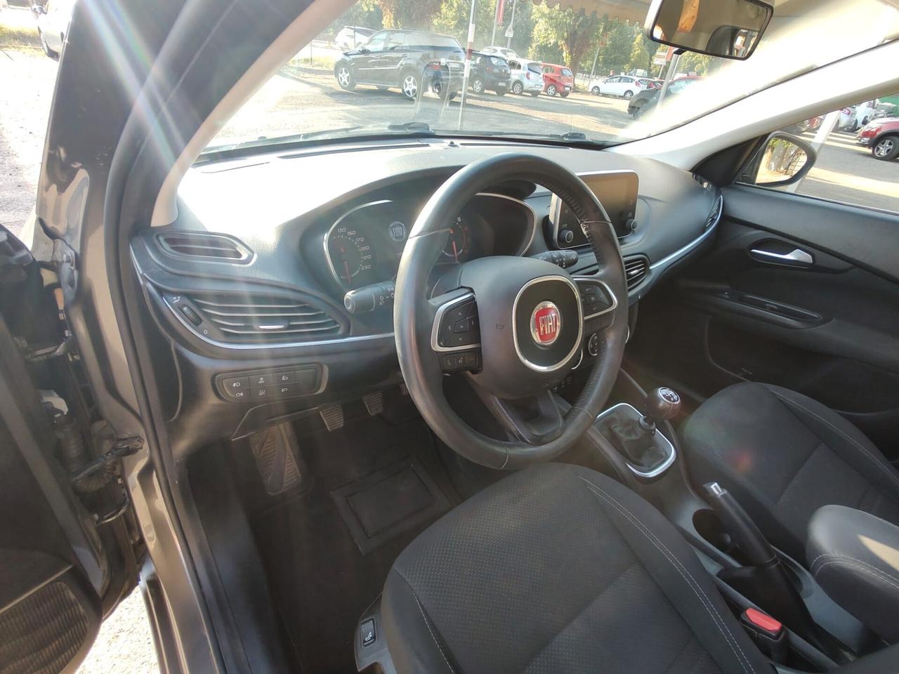 Fiat Tipo 1.4 T-Jet 120CV BENZ\ GPL 5 porte Easy 88KW, OK NEOPANTATI, GARANZIA L.12 MESI