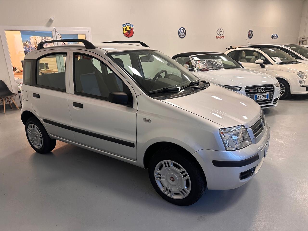 FIAT PANDA 1.2 BENZINA METANO (12000 MILA KM )