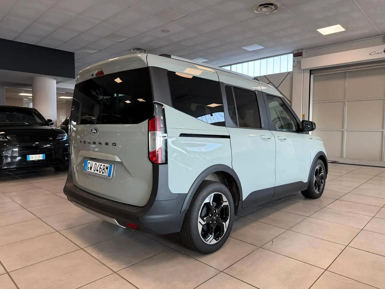 Ford Tourneo Courier 1.0 EcoBoost Active