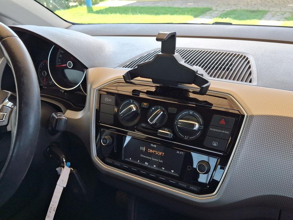 Volkswagen up! 3p 1.0 High up! 75cv asg