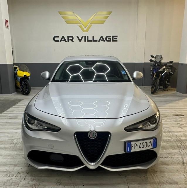 Alfa Romeo Giulia 2.2 Turbodiesel 210 CV AT8 AWD Q4 Veloce