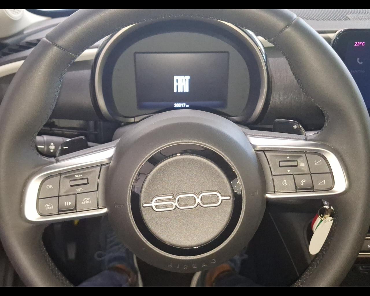 FIAT 600 My24 600 1.2 Hybrid 100cv