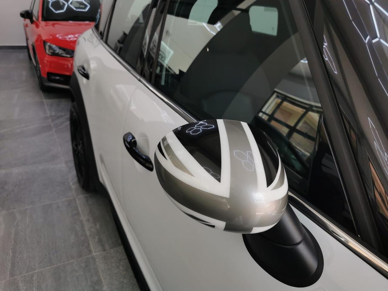 MINI 2.0 Cooper SD Countryman ALL4 Automatica