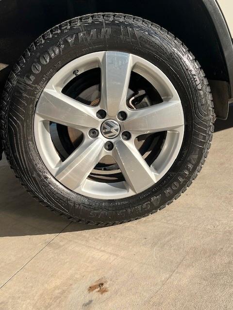 Volkswagen Tiguan 2.0 TDI 140 CV 4MOTION Track & Style Aut.