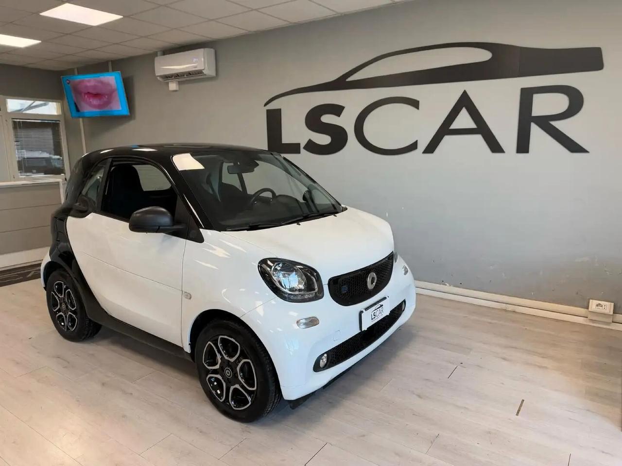 Smart ForTwo EQ Passion~UniPro~Promo Finanziamento