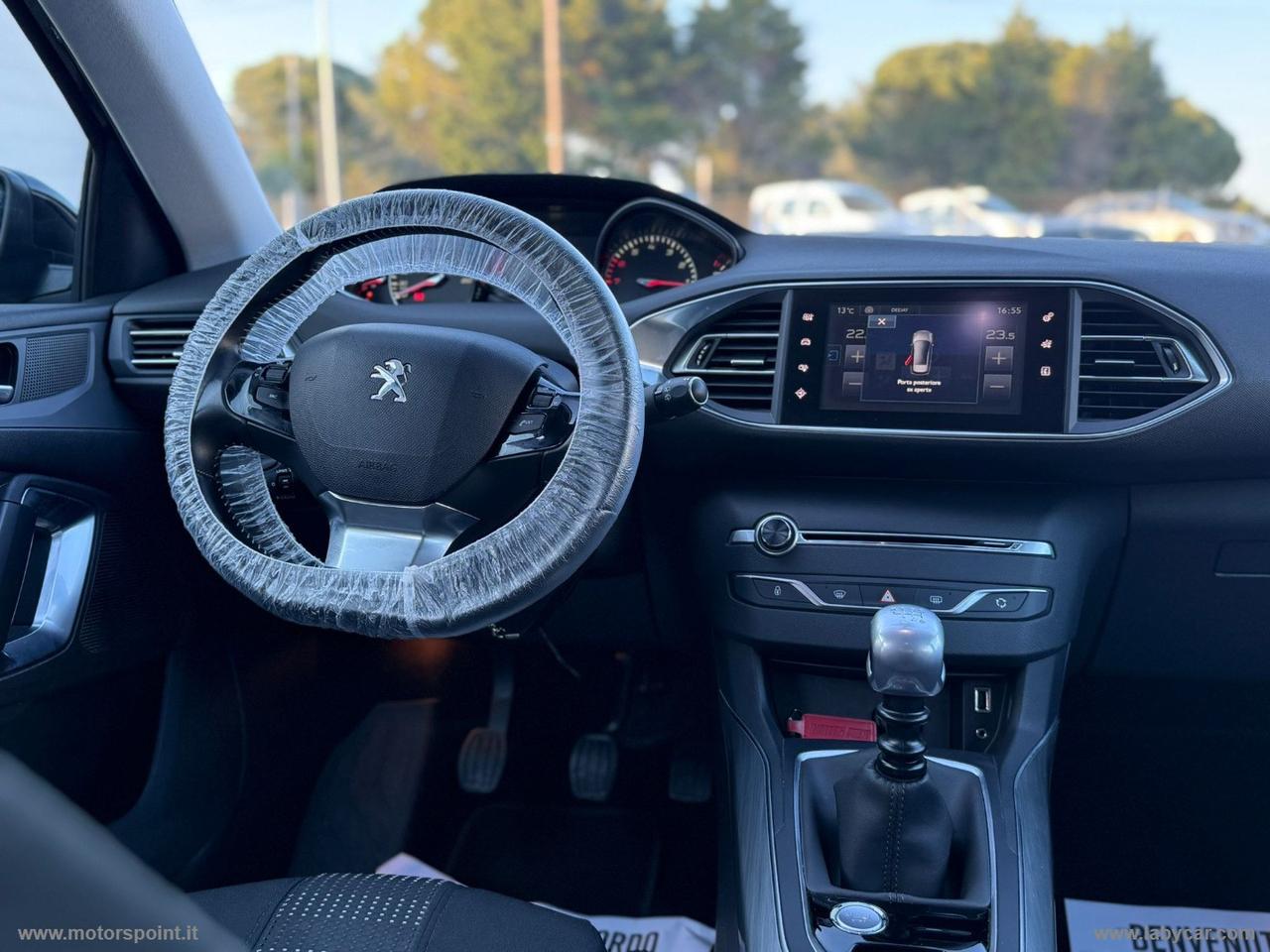 PEUGEOT 308 PureTech Turbo 130 S&S SW Allure