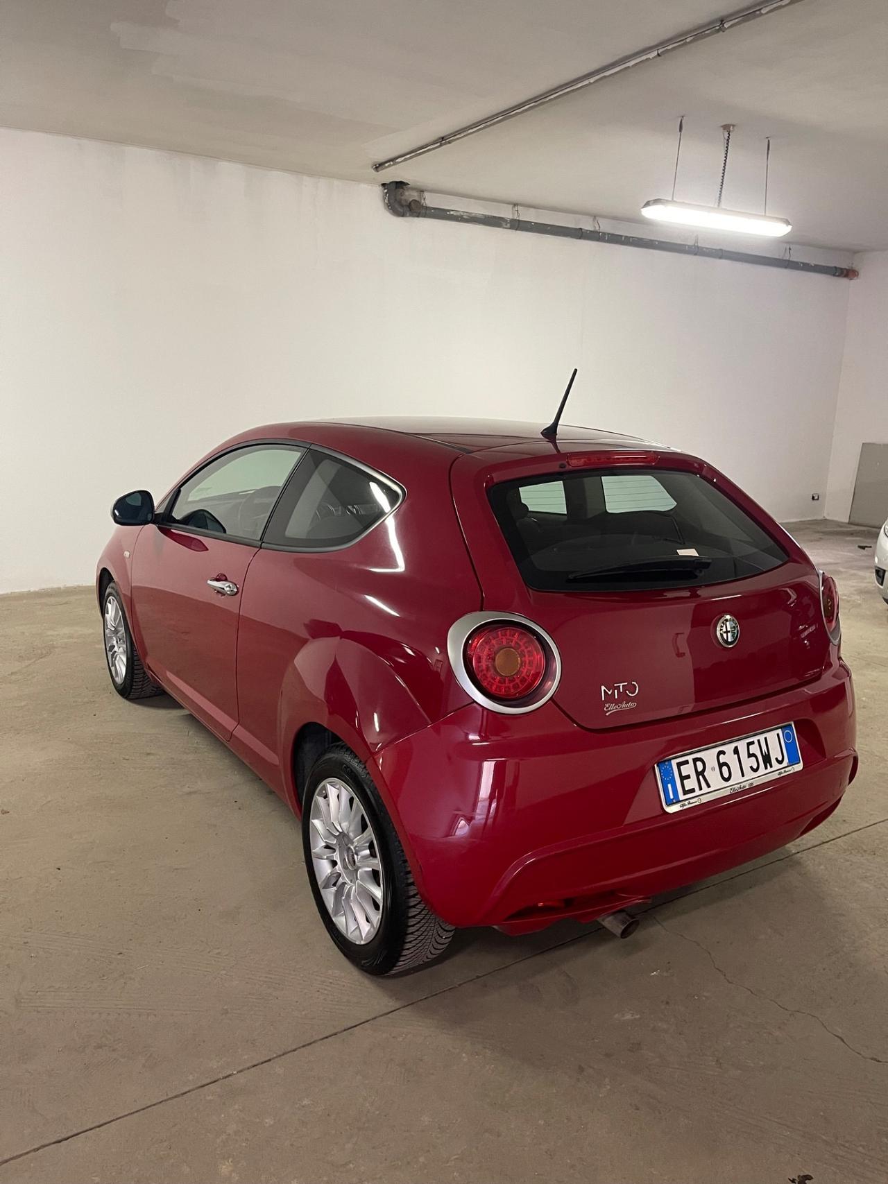 Alfa Romeo MiTo 0.9 T 105 CV TwinAir S&S Distinctive