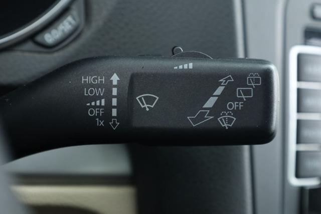 VOLKSWAGEN Golf 2.0 TDI