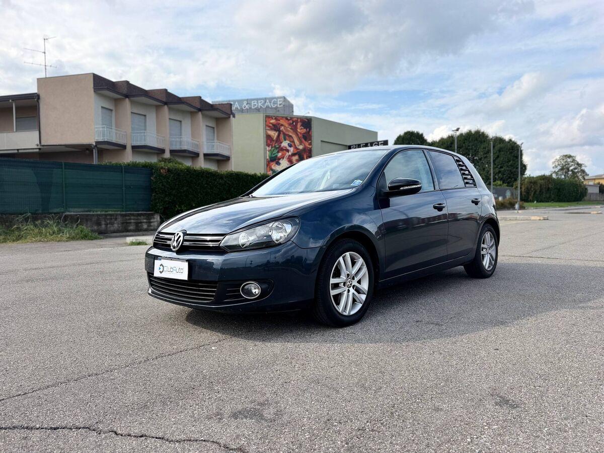 Volkswagen Golf 1.4 tsi Highline 5p dsg