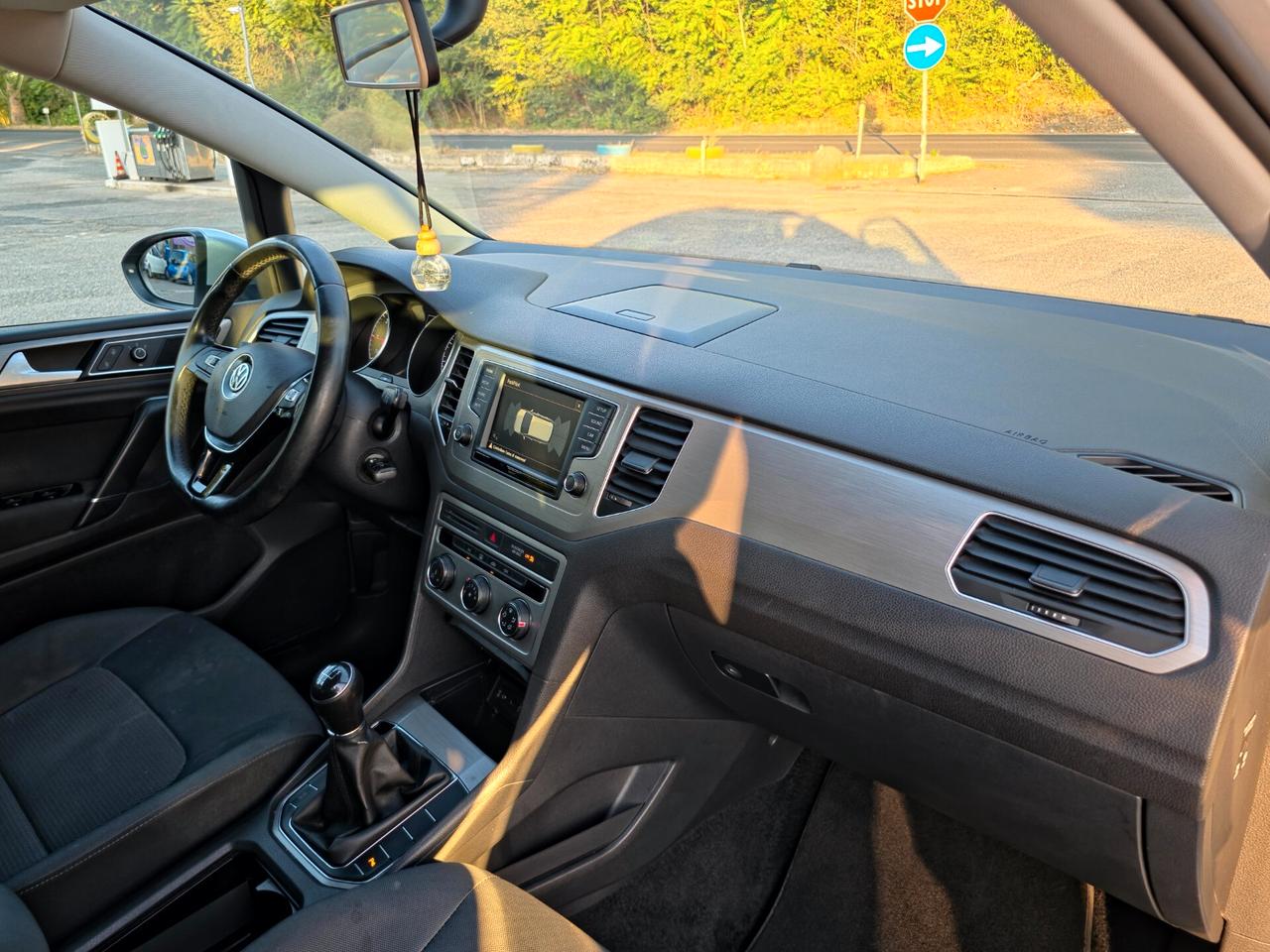 Volkswagen Golf Sportsvan 1.6 TDI 110 CV Executive BlueMotion Tech. E6 Manuale NEO 2016