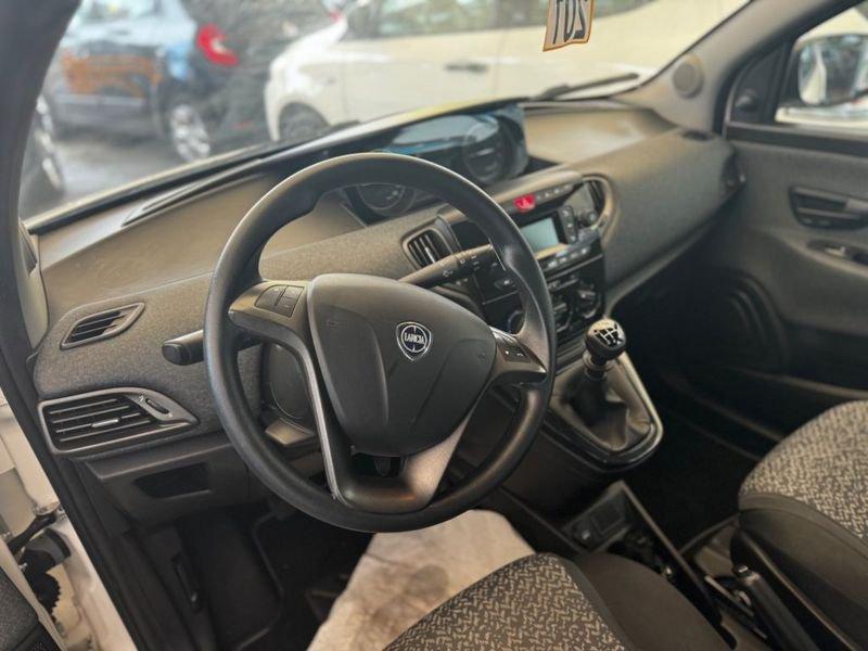 Lancia Ypsilon 1.2 69 CV 5 porte Elefantino Blu+gpl