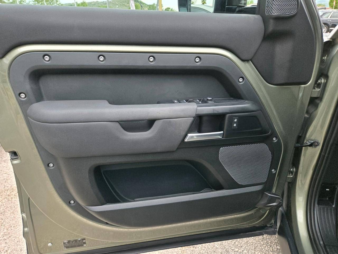 Land Rover Defender 110 2.0 SD4 240CV AWD Auto HSE