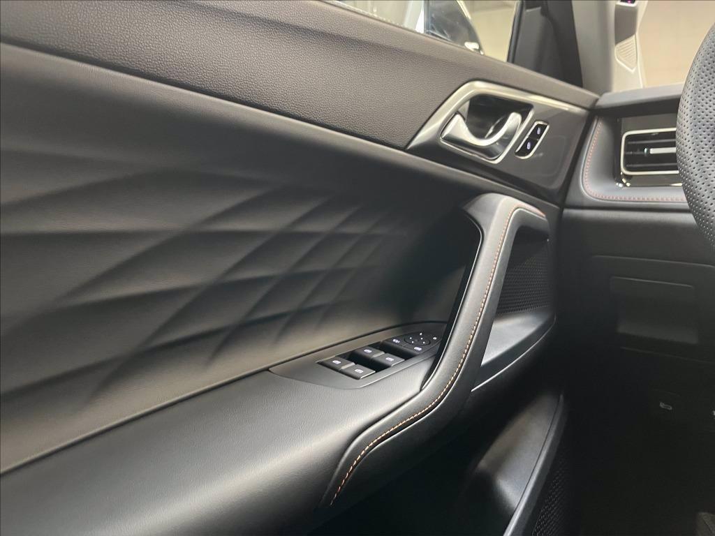 MG HS 1.5 Luxury del 2025