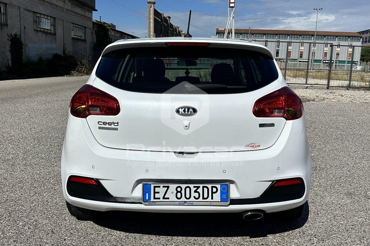 KIA cee'd 1.6 CRDi 128 CV 5 porte Stop&Go high tech