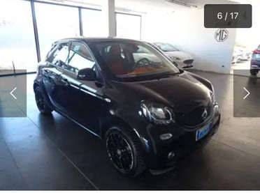 SMART FORFOUR 1000 BENZINA AUTOMATICA KM CERTIFICATI UNICO PROPRIETARIO 2016