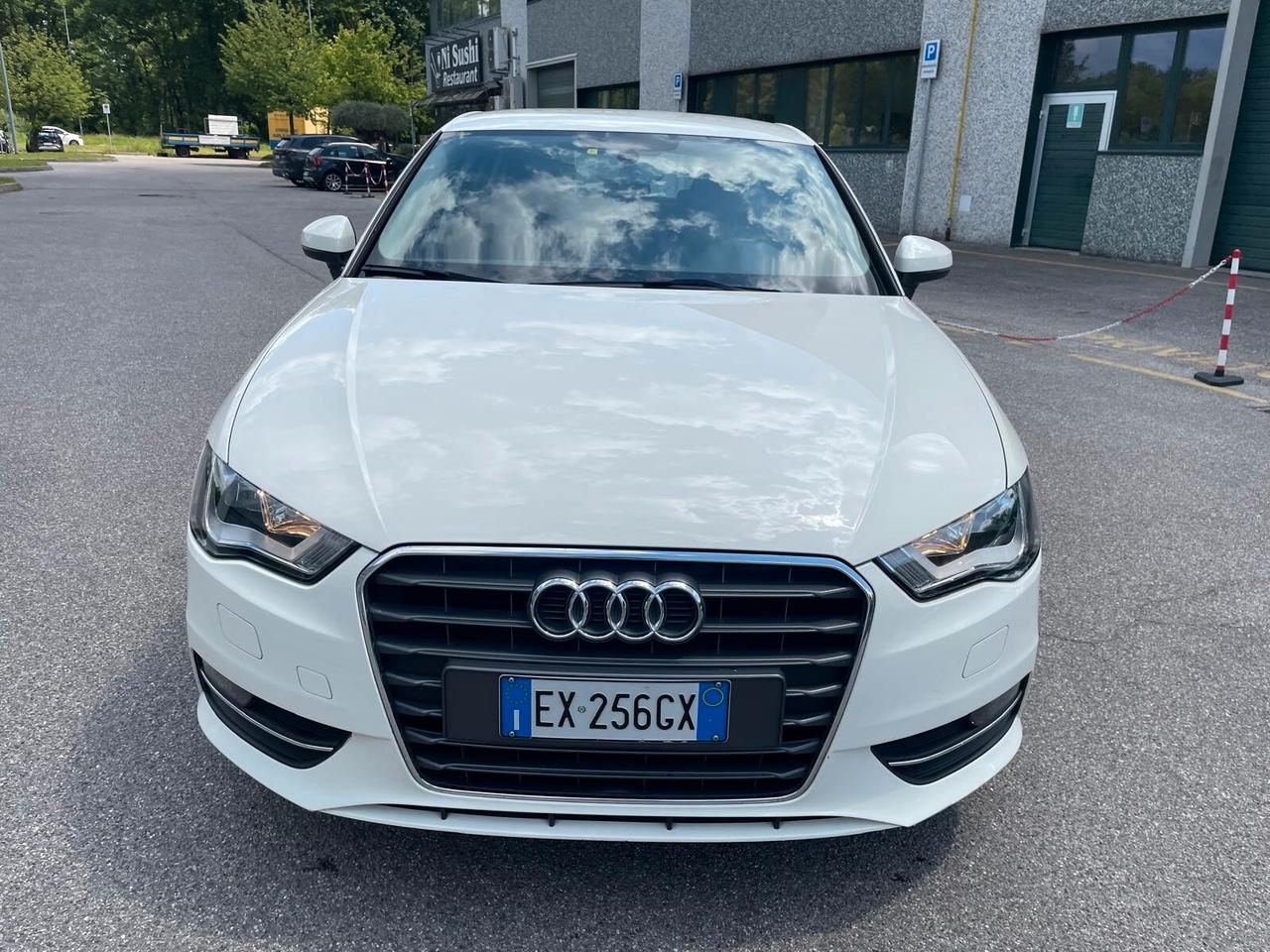 Audi A3 SPB 1.6 TDI ultra Attraction