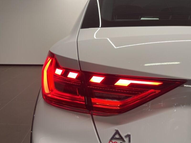 Audi A1 Audi allstreet Business 25 TFSI 70(95) kW(CV) 5-marce