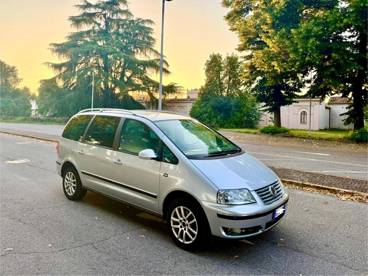 Volkswagen Sharan 1.9 TDI tip. Time