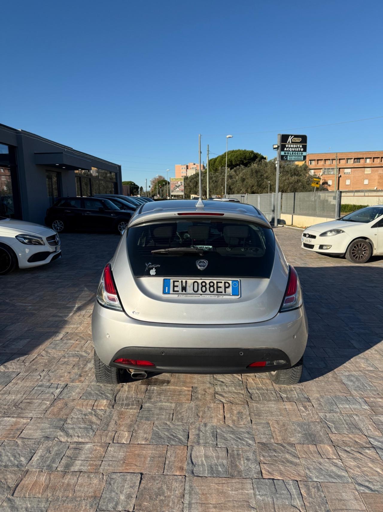 Lancia Ypsilon 1.2 Ok neopatentati