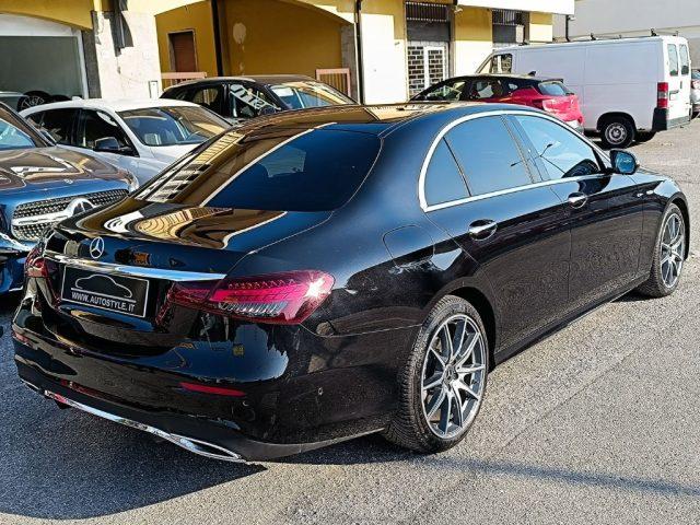 MERCEDES-BENZ E 200 PREMIUM AMG berlina Auto Mild hybrid