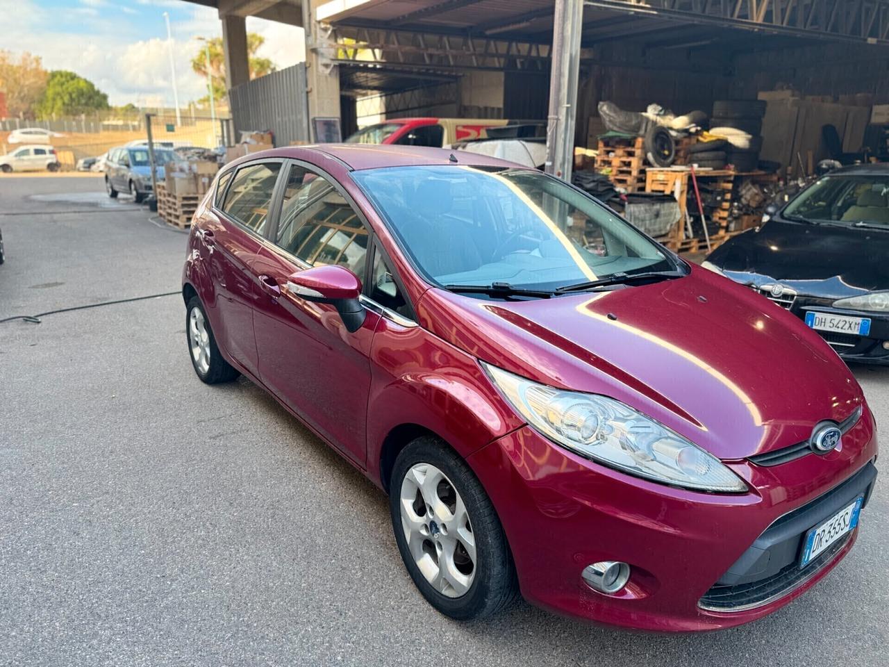 Ford Fiesta 1.4 TDCi 5p. Titanium