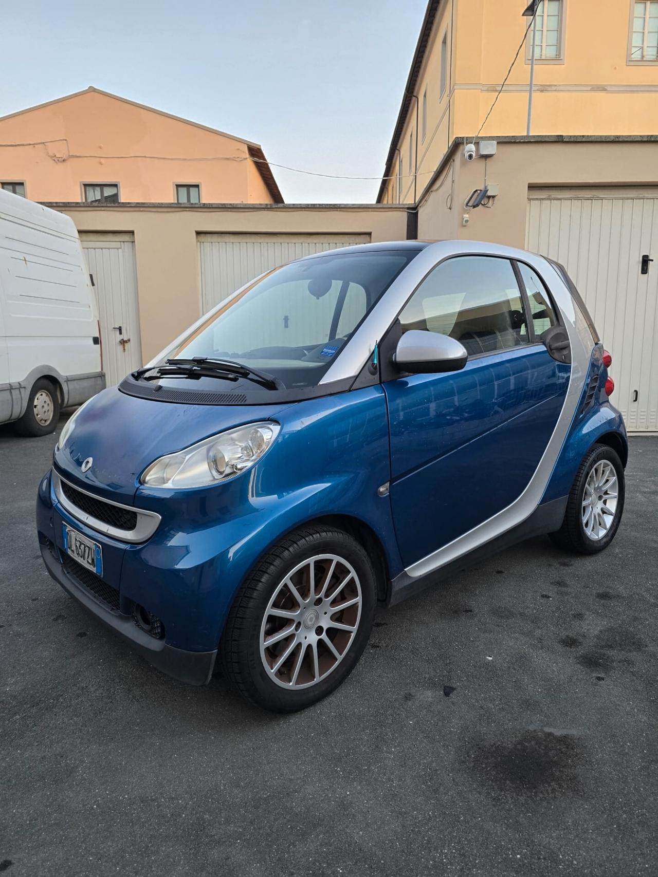 Smart ForTwo 800 33 kW coupé passion cdi
