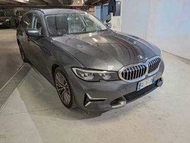 BMW Serie 3 320d Touring mhev 48V xdrive Luxury auto