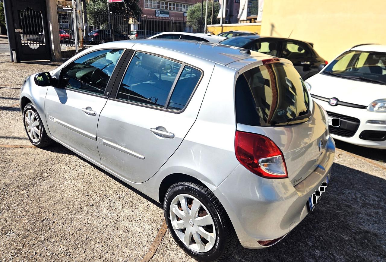CLIO 1.5 DCI UNICO PROPR. BEN TENUTA NAVIGATORE