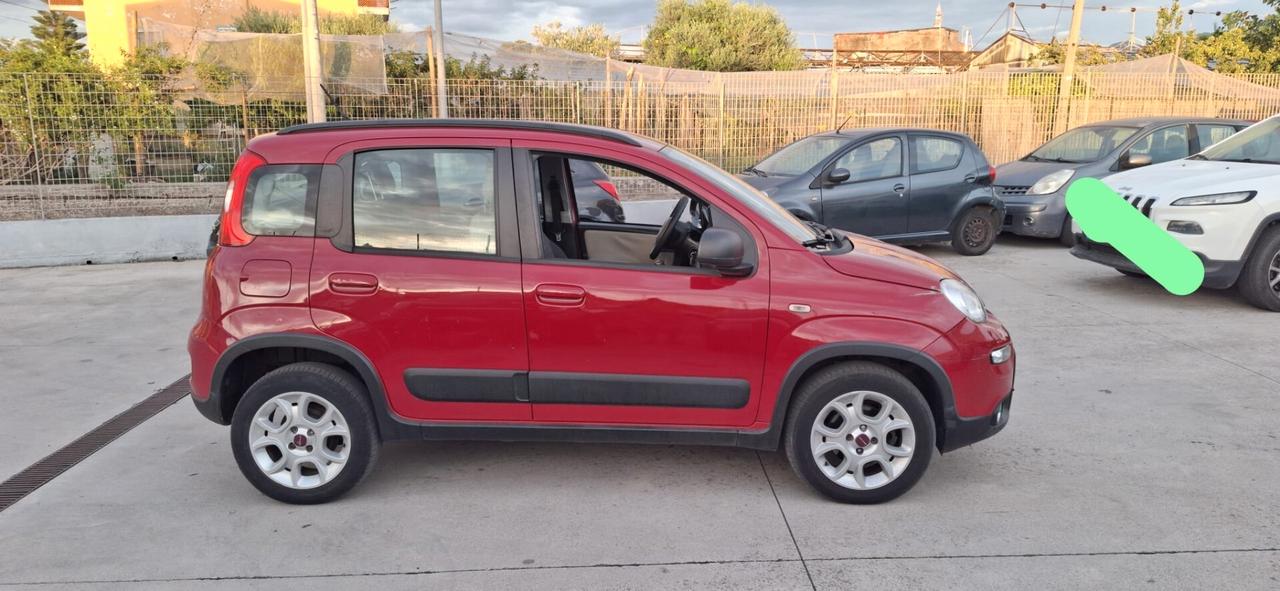 2014;Fiat Panda 0.9 TwinAir Turbo Natural Power Trekking