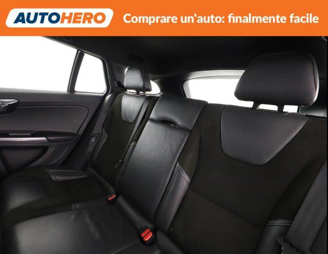 VOLVO V60 D3 Geartronic R-design Momentum