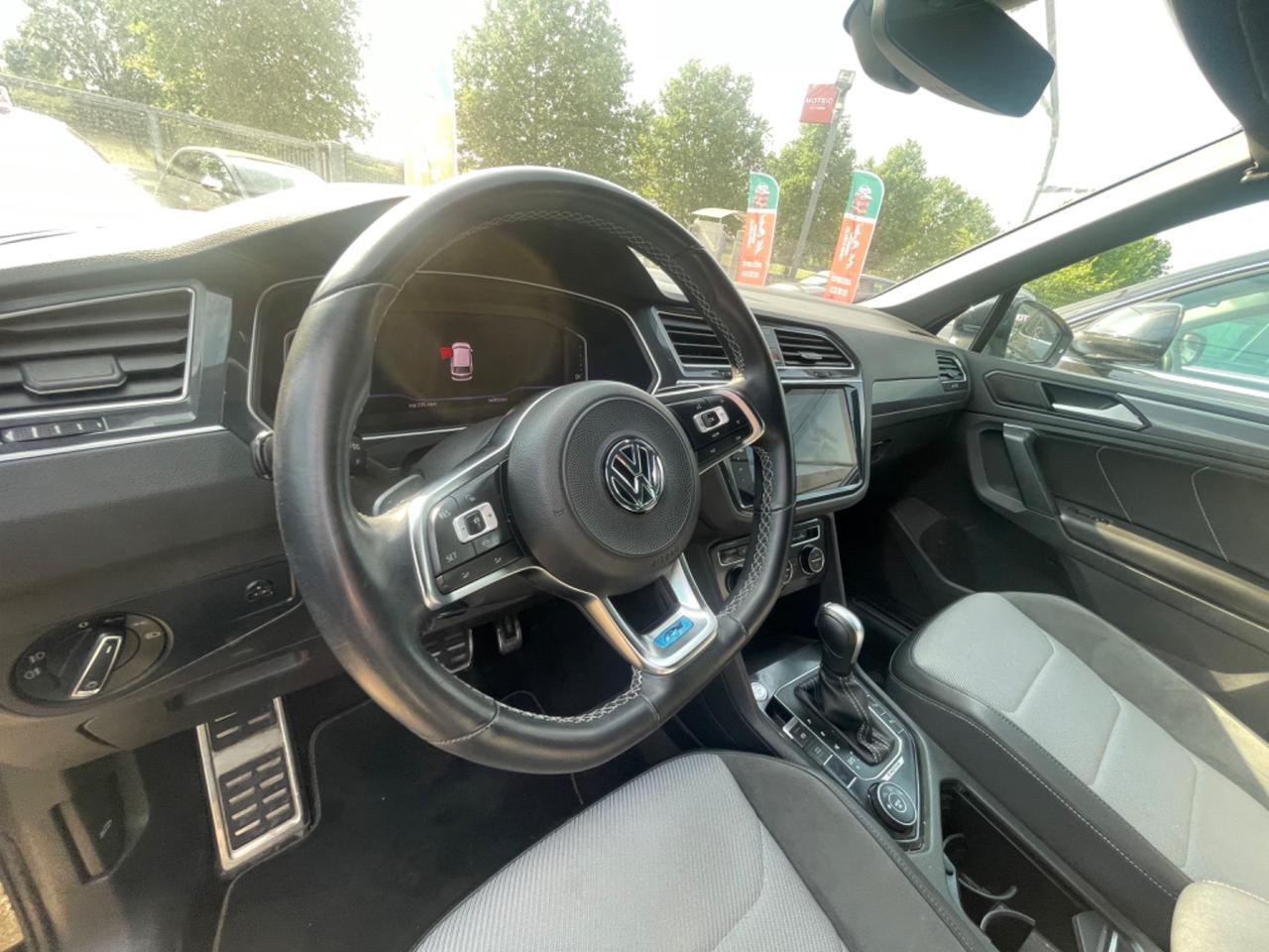 Volkswagen Tiguan 2.0 TDI Rline DSG Style BlueMotion Technology
