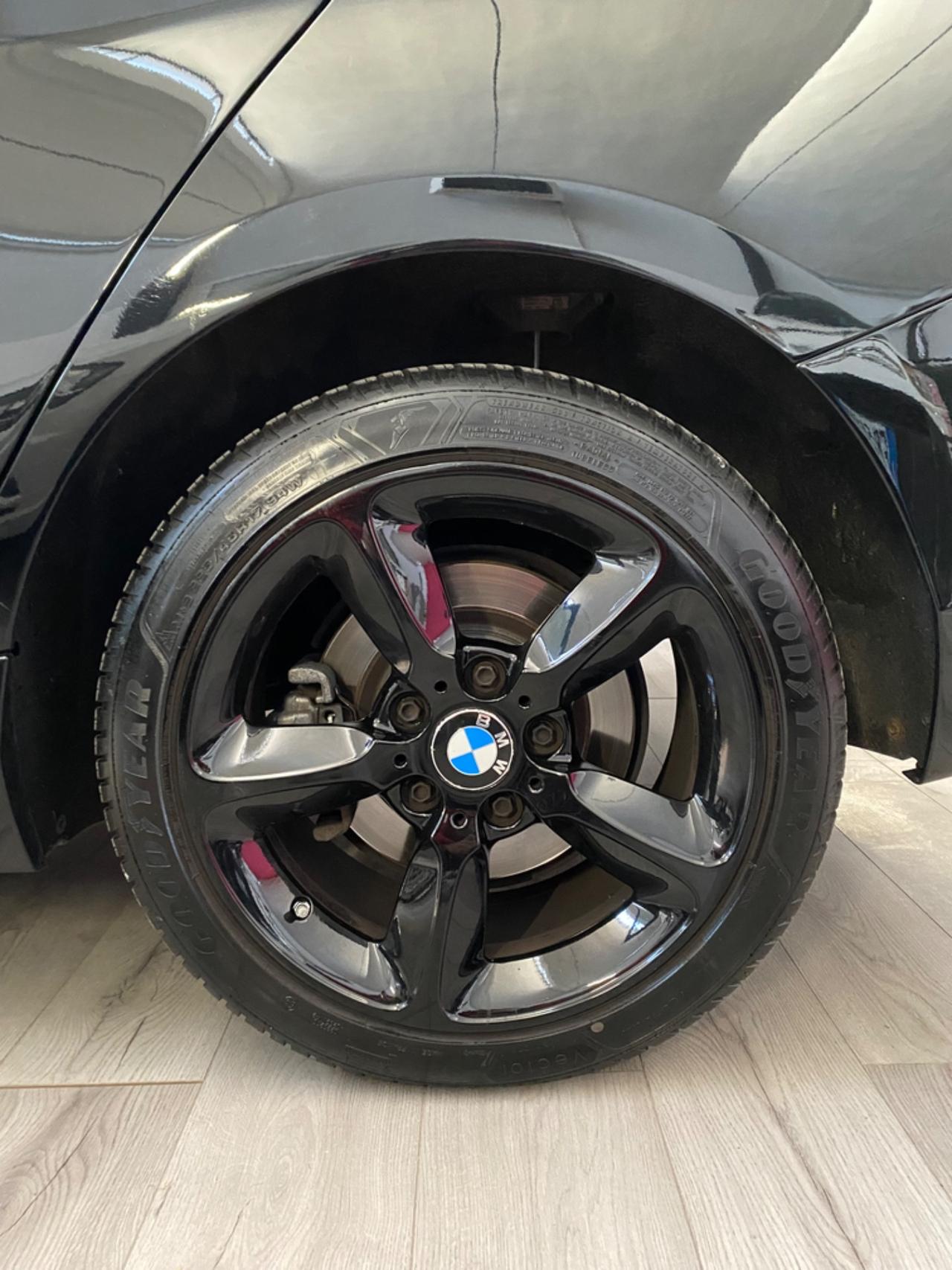 Bmw 120 120d 5p. Msport